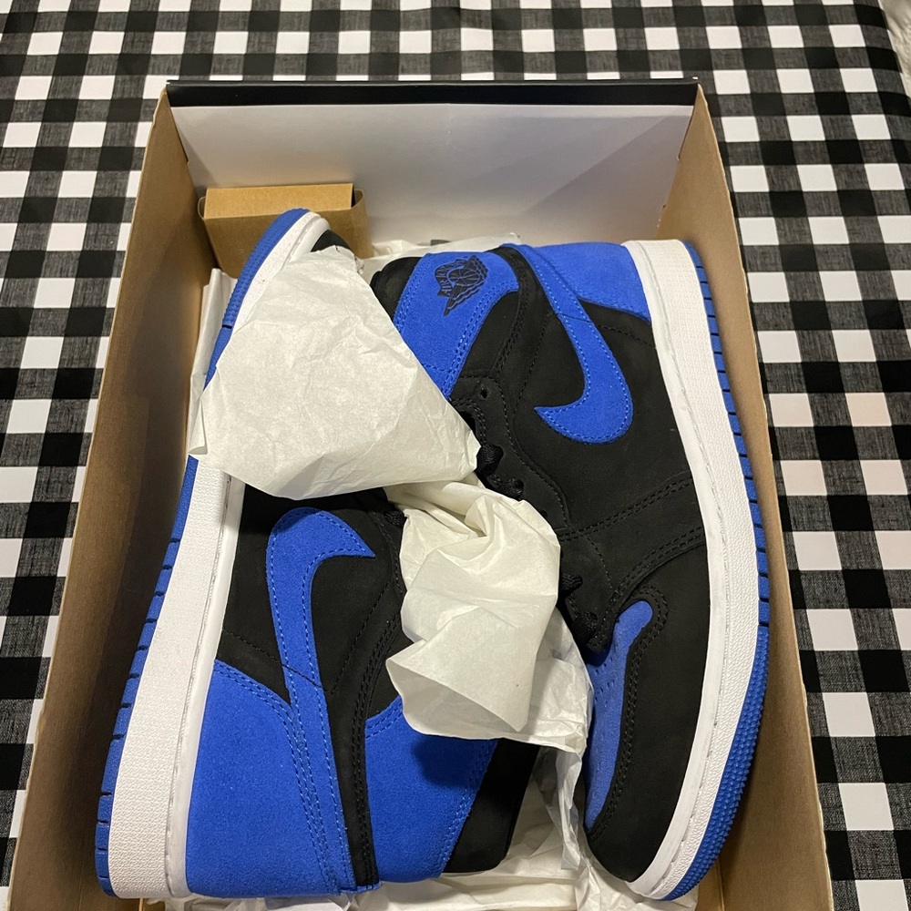 Nike Air Jordan 1 Retro High OG in Black and Blue